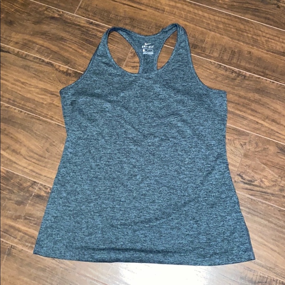 NIKE TANK TOP